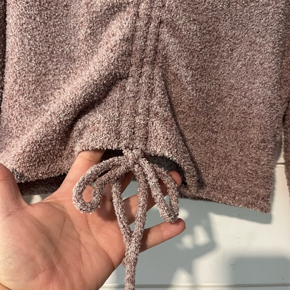 Fuzzy crop sweater size Large - Picture 6 of 7